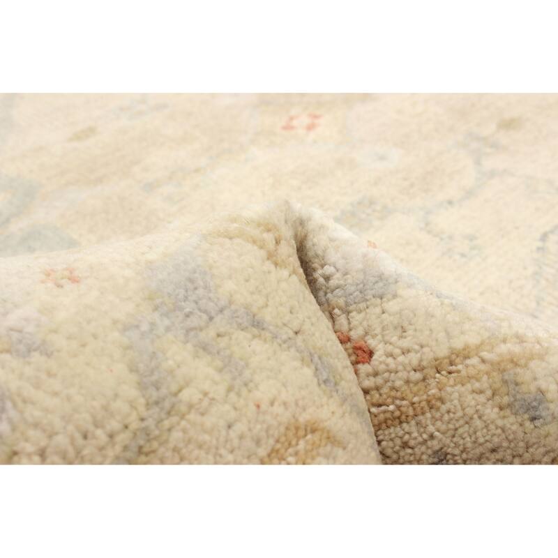ECARPETGALLERY Hand-knotted Jules Serapi Light Khaki Wool Rug - 6'0 x 6'0