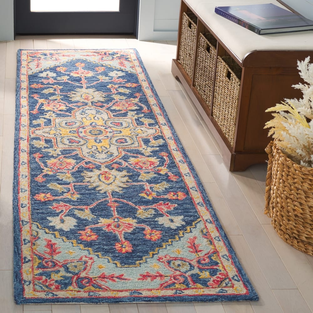 SAFAVIEH Handmade Metro Olafia French Country Wool Rug