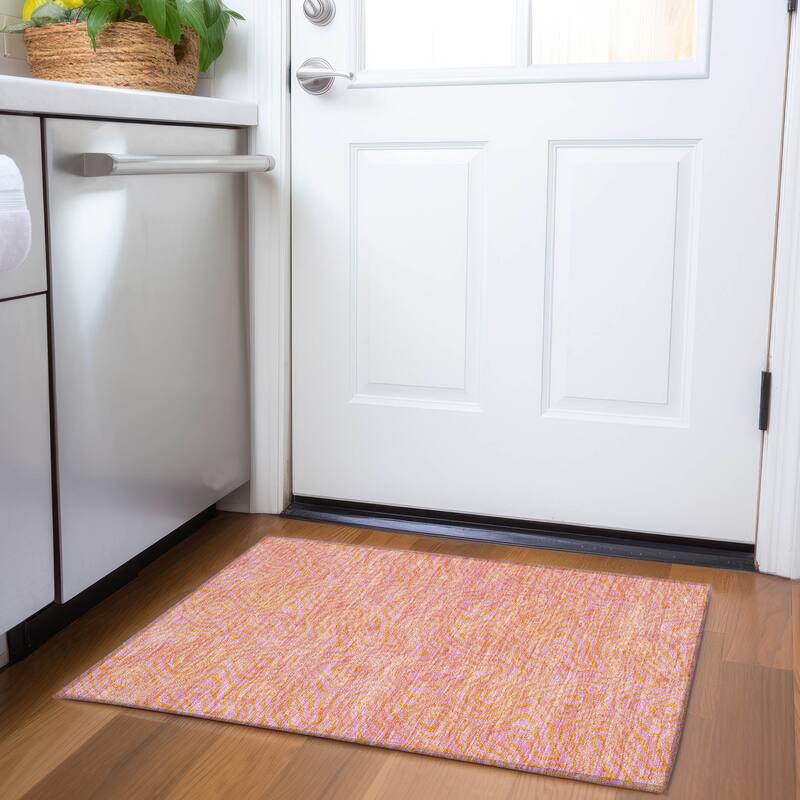 Premium Washable Super Soft Modern Maze Mayfield Rug - Pink - 1'8" x 2'6"