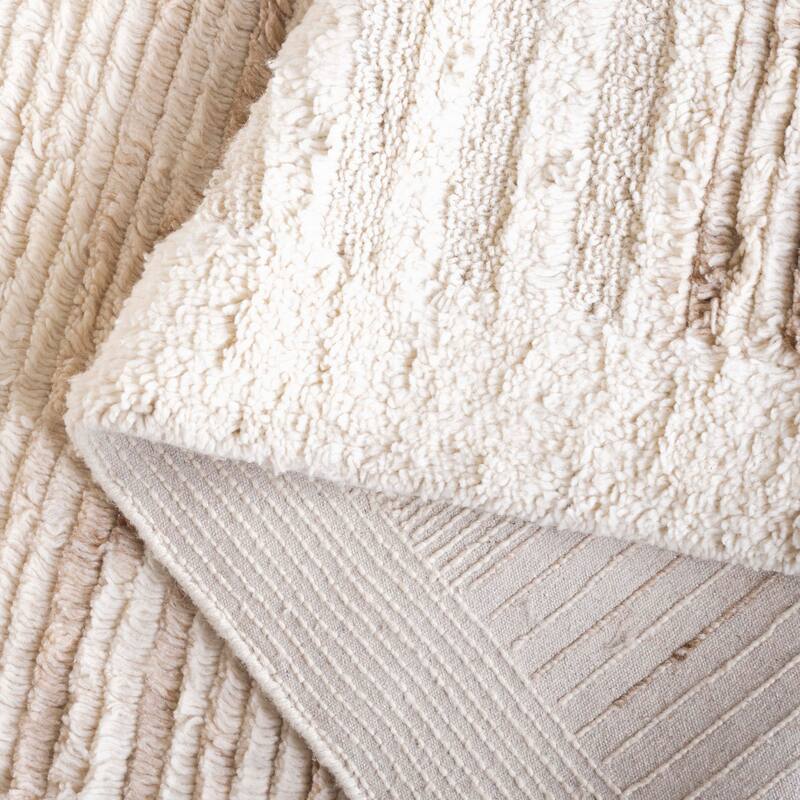 SAFAVIEH Handmade Vermont Rolanda Transitional Wool Rug