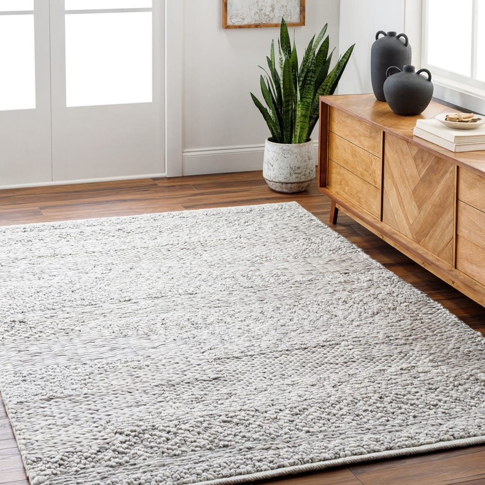 Judith Glam Area Rug