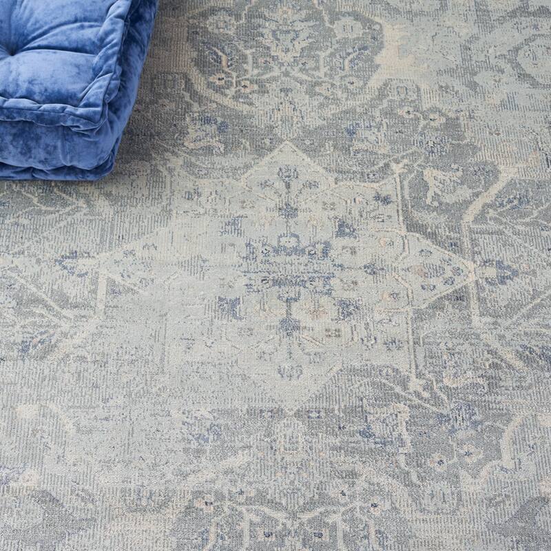 SAFAVIEH Vintage Hoda Slip Resistant Viscose Rug