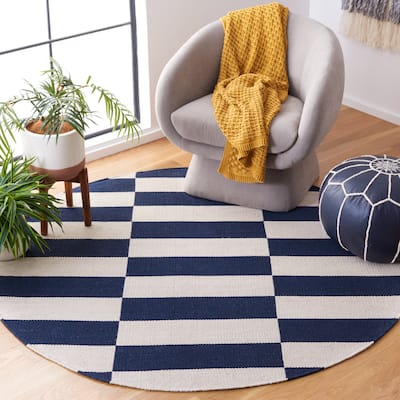 SAFAVIEH Handmade Montauk Heiddis Geometric Cotton Rug