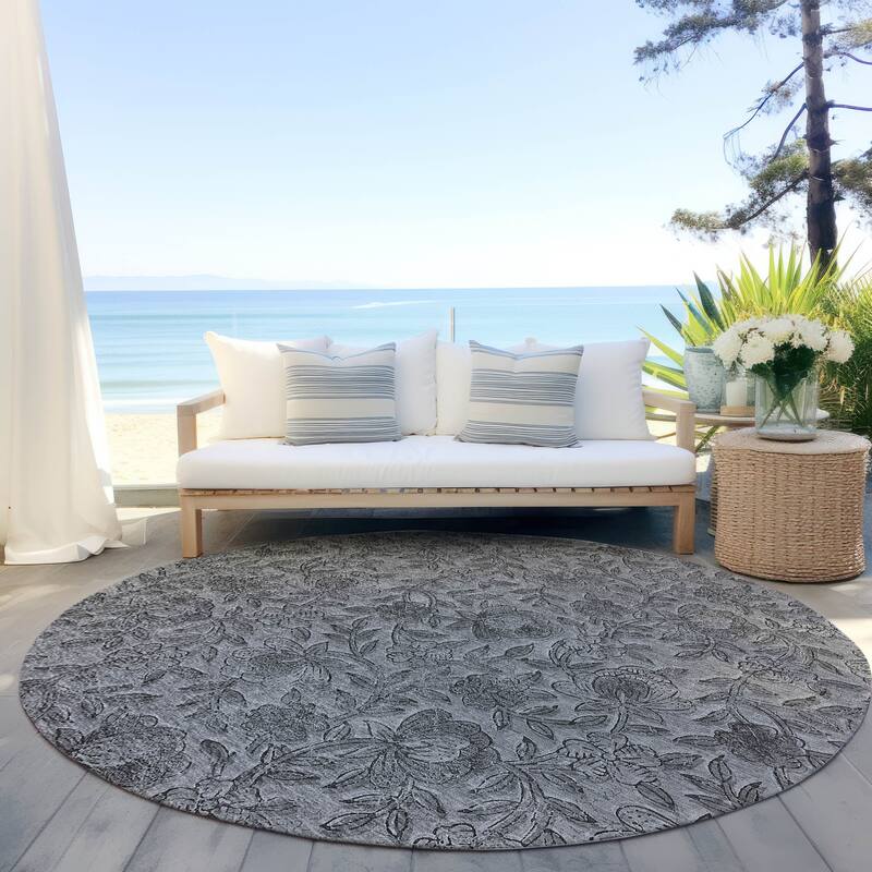 Machine Washable Indoor/ Outdoor Chantille Floral Rug - Gray - 8' x 8'
