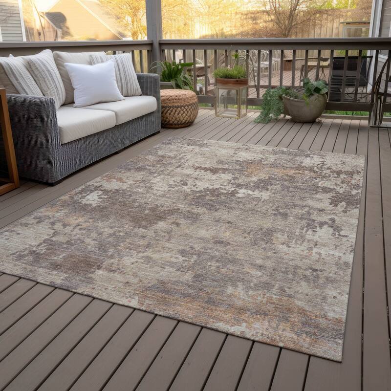 Machine Washable Indoor/Outdoor Modern Blend Chantille Rug