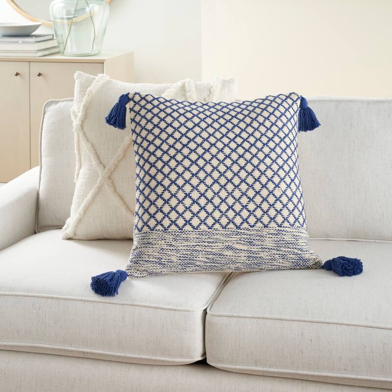 Mina Victory Life Styles Lattice With Tassels 18"X18" Indoor Throw Pillow