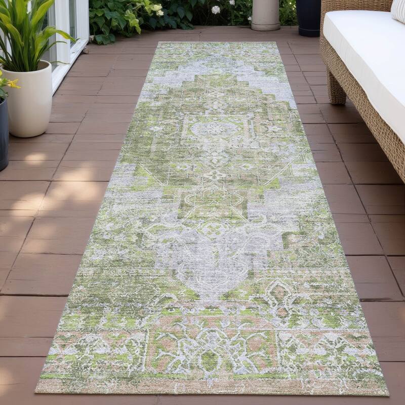 Machine Washable Indoor/Outdoor Traditional Global Chantille Rug - Aloe - 2'3" x 7'6"