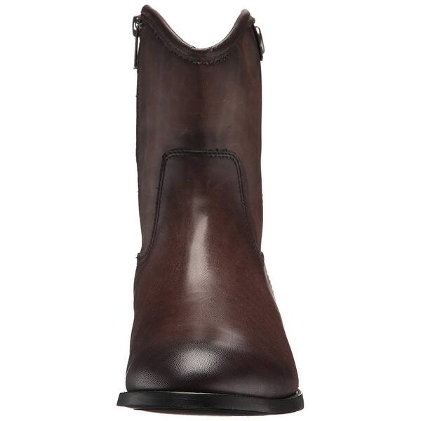 melissa button short