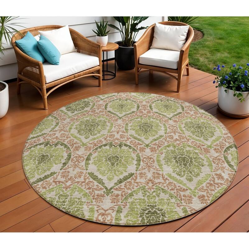 HomeRoots Medallion Transitional Rectangle Outdoor Rug - 8' Round
