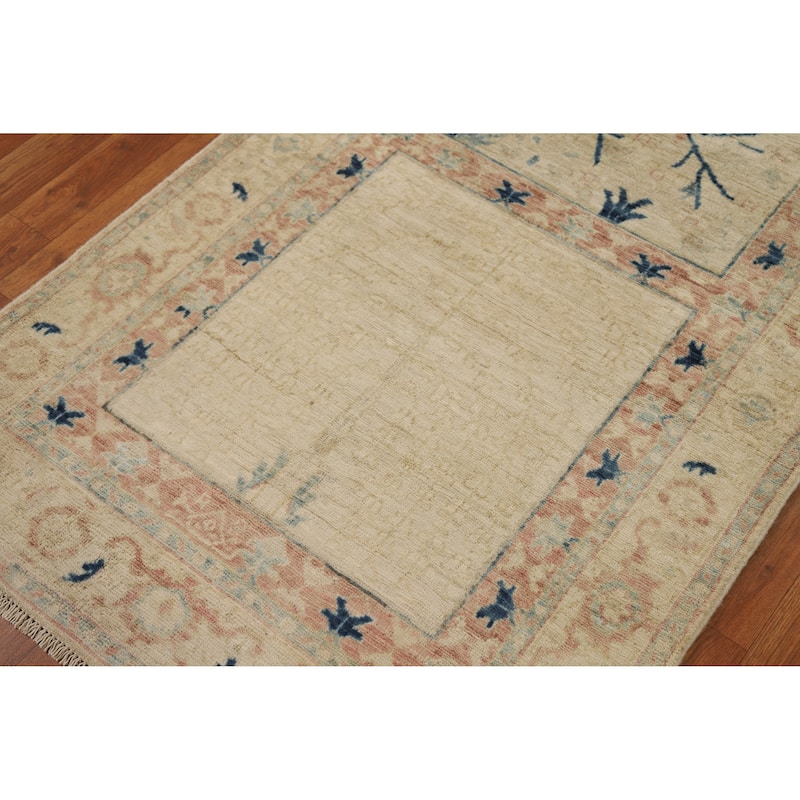 Hand Knotted Oriental 100% Wool Carpet Traditional Floral Beige & Ivories Art Deco Runner Rug - 11' 10'' X 2' 11''