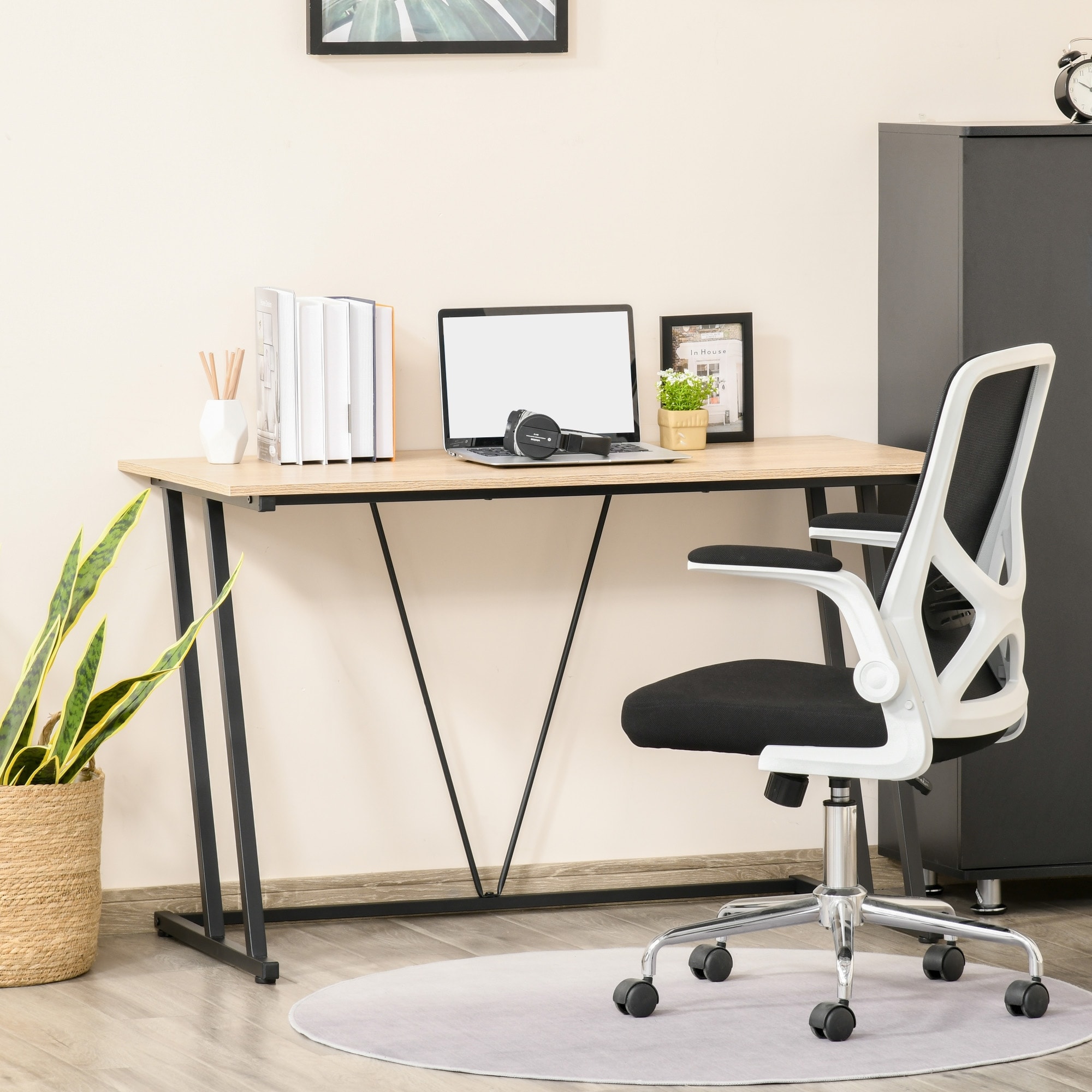 Z shaped store computer desk