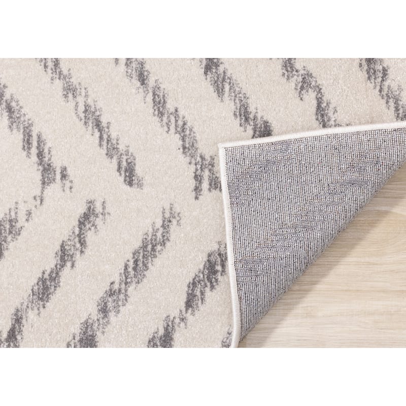 Brookfield Collection - Faded Grey/Cream Zig Zag Rug