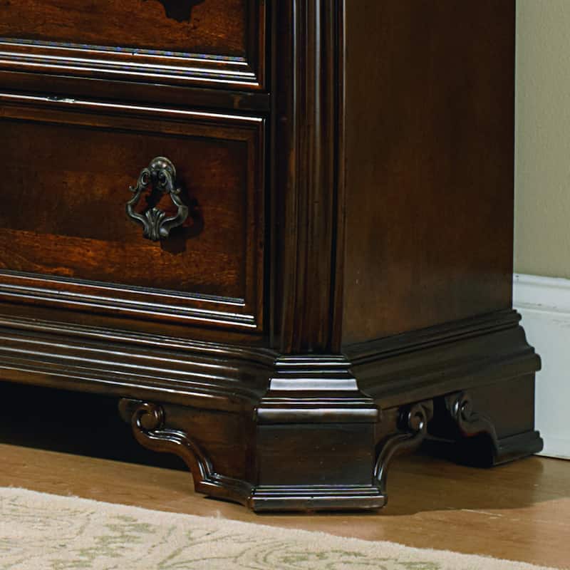 Liberty Furniture Arbor Place Sleigh Bed, Dresser & Mirror, Chest, Night Stand - California King, King or Queen