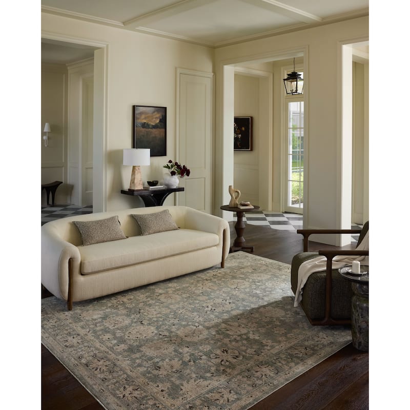 Alexander Home Bessera Traditional Area Rug