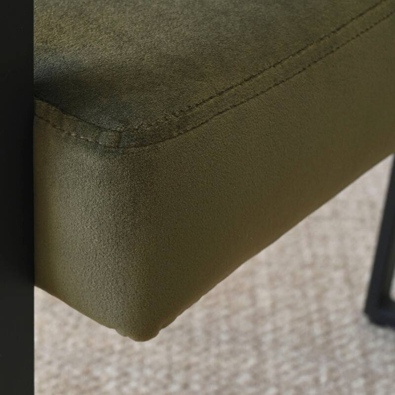 Modern Velvet Upholstered Dining Armchairs with Black Metal Legs (Set of 2/4/6)