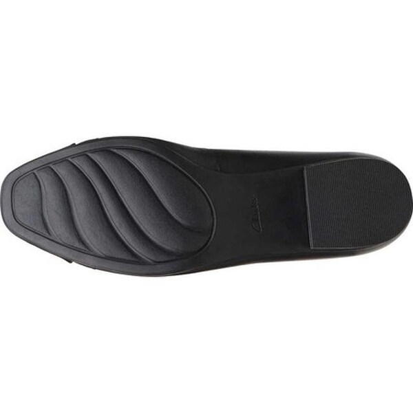 clarks women's juliet monte pump