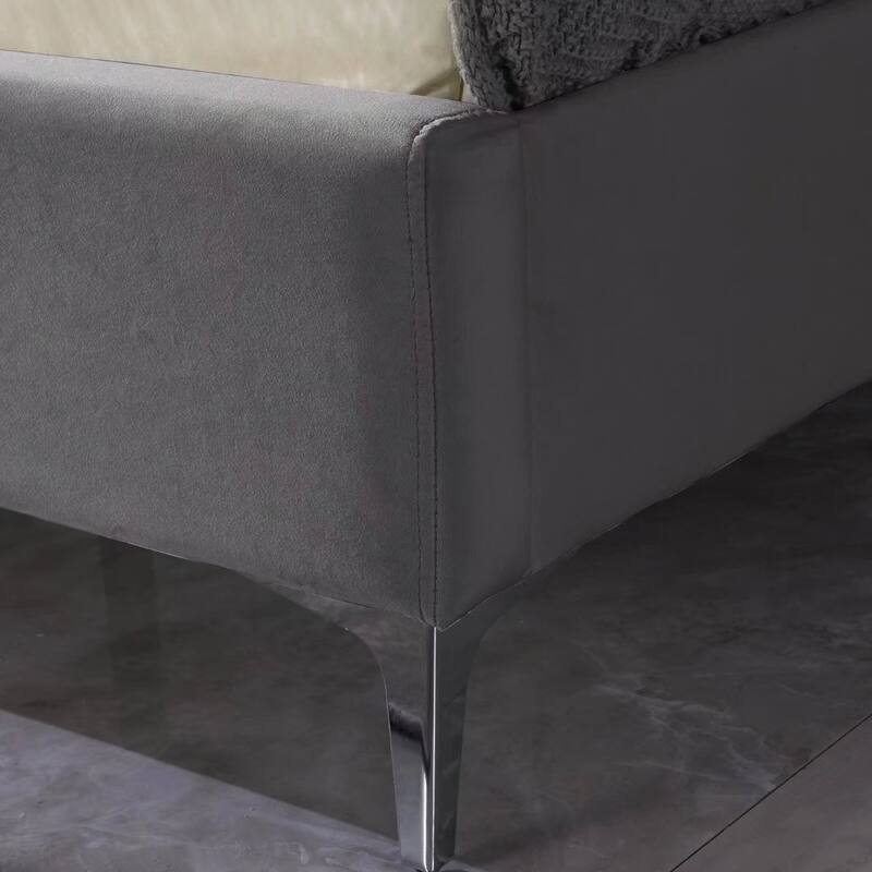 Morden Fort Queen-size Velvet Upholstered Platform Bed