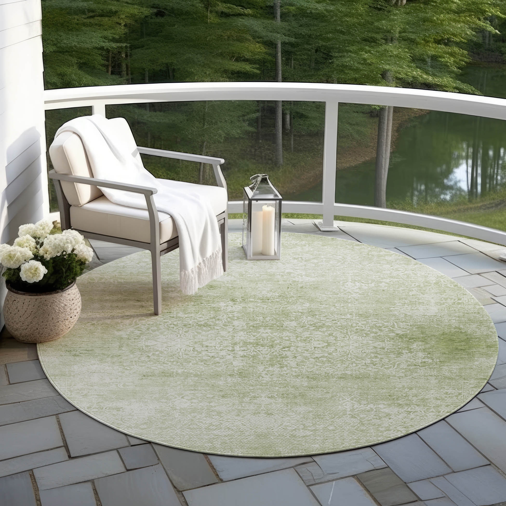 Machine Washable Indoor/ Outdoor Vintage Traditional Chantille Rug