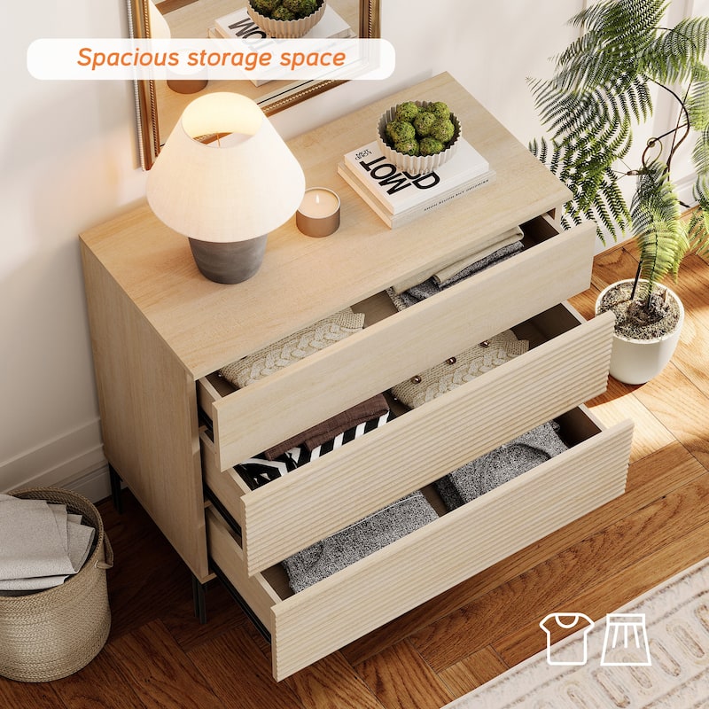 4 Pcs Wood Bedroom Set，Reeded 6 Drawer Dresser and Nightstand Sets, Night Stand Set of 2 with Charging
