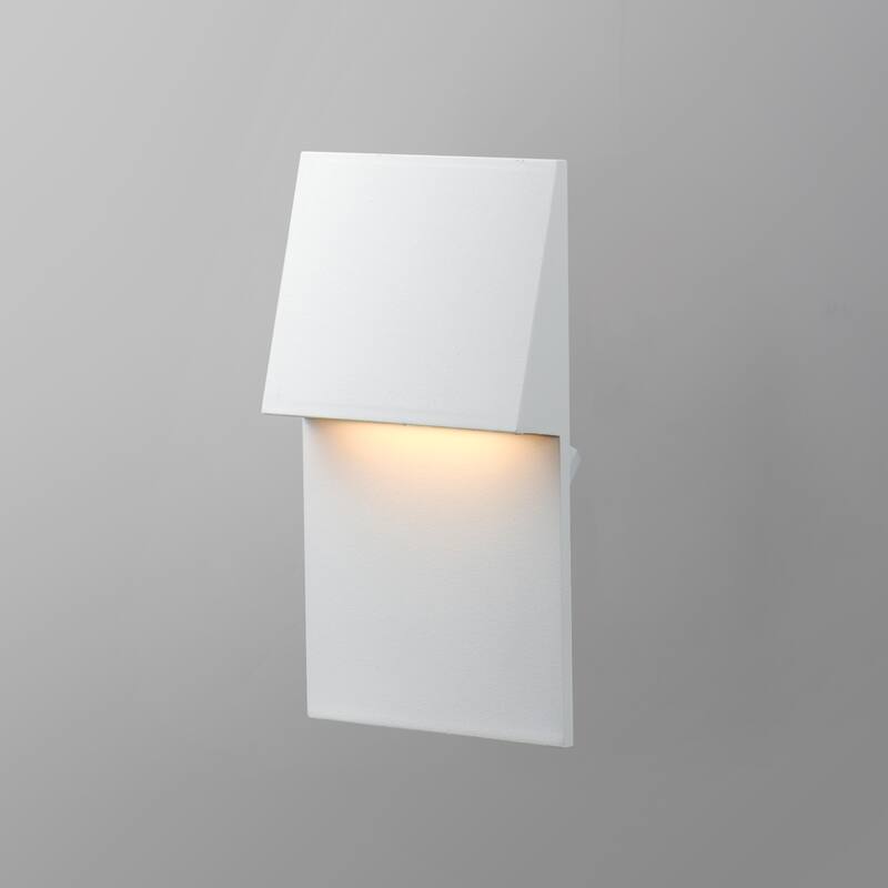 Maxim 58120 Single Pathfinder 100, 277V ADA Compliant LED Outdoor
