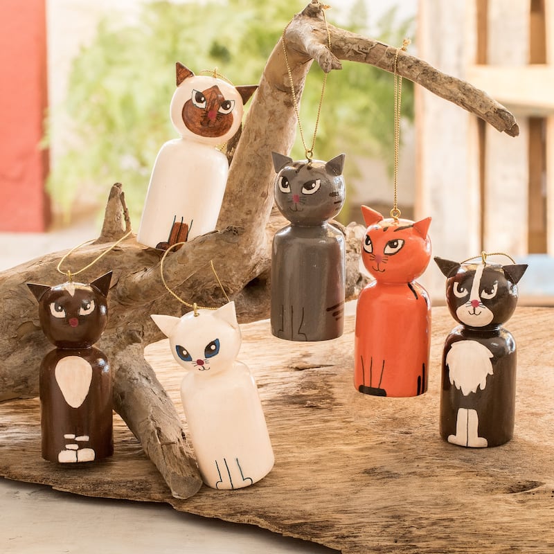 Novica Handmade Cats Holiday Reclaimed Wood Ornaments (Set Of 6)