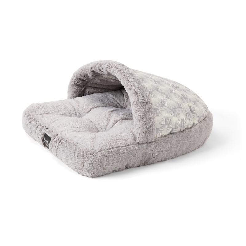 NICOLE MILLER NEW YORK PET Kendall Fluted Geo Cozy Slipper Cave Pet Bed - 22"x17"x11" - Grey