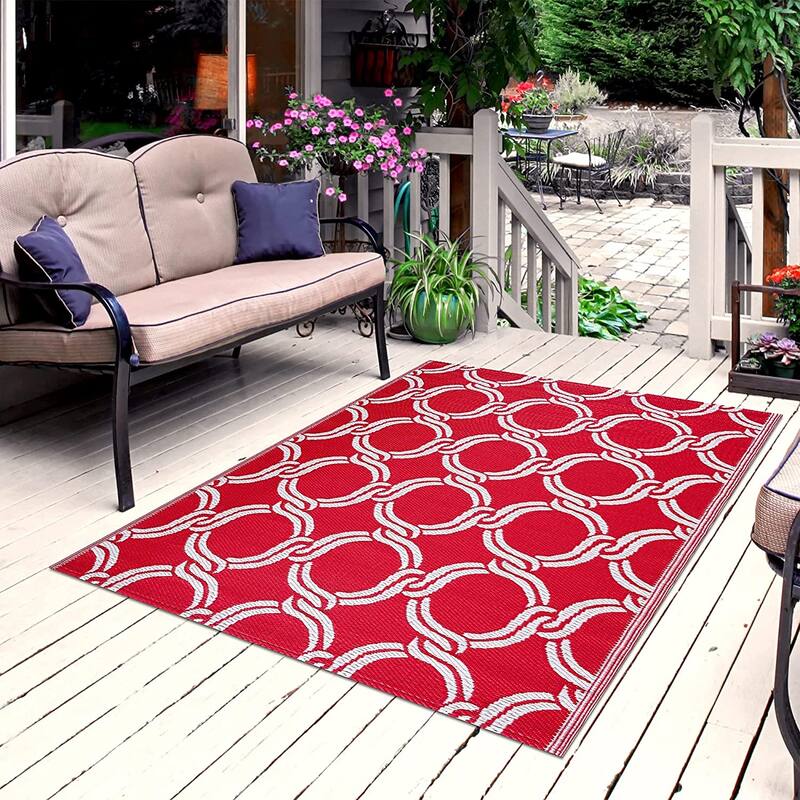 Mykonos Lightweight Reversible Recycled Plastic Outdoor Floor Mat/Rug - 4'x6' - Red&White