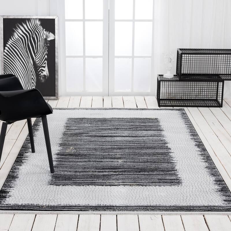 Xanthos Collection Dark Grey/Black Area Rug