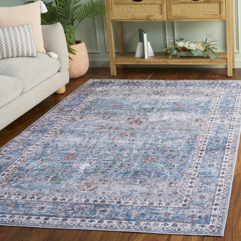 SAFAVIEH Arizona Sharifa Machine Washable & Slip Resistant Rug