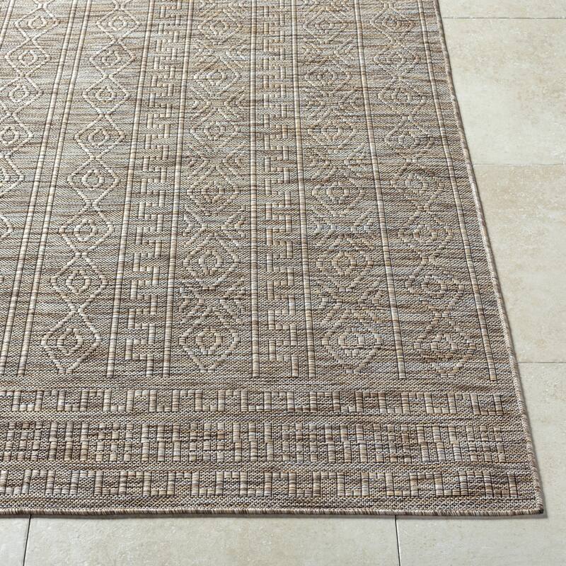 Livabliss Terrace Transitional Moroccan Area Rug