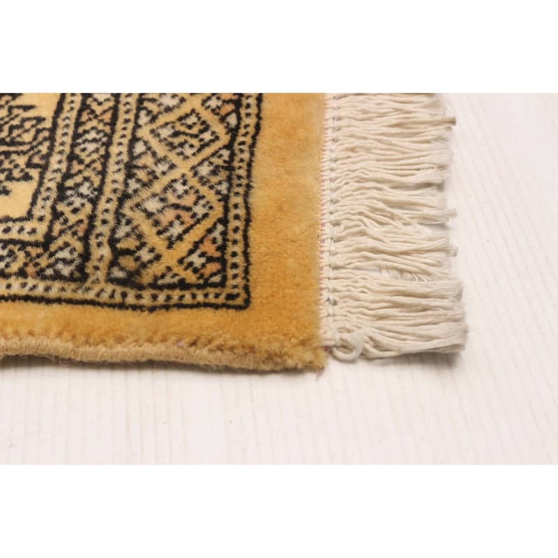 ECARPETGALLERY Hand-knotted Peshawar Bokhara Gold Wool Rug - 2'7 x 10'4