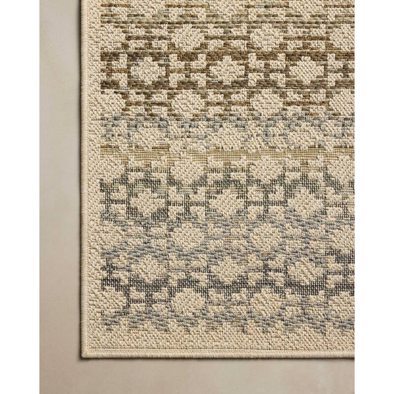 Alexander Home Saoirse Indoor/Outdoor Area Rug