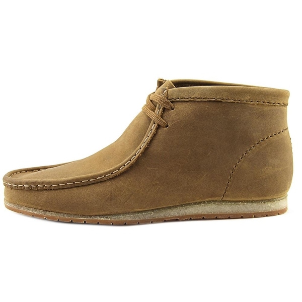clarks wallabee step boot