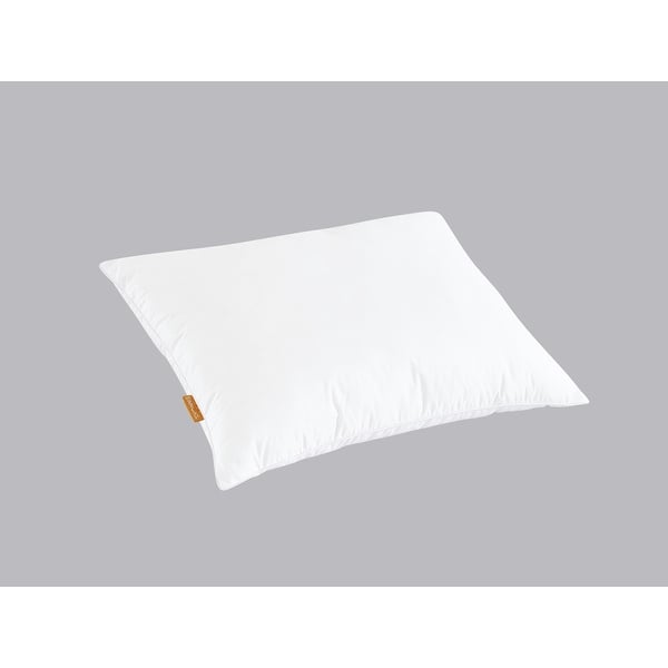 Simmons Down Alternative/Memory Foam Hybrid Standard/Queen 20x26