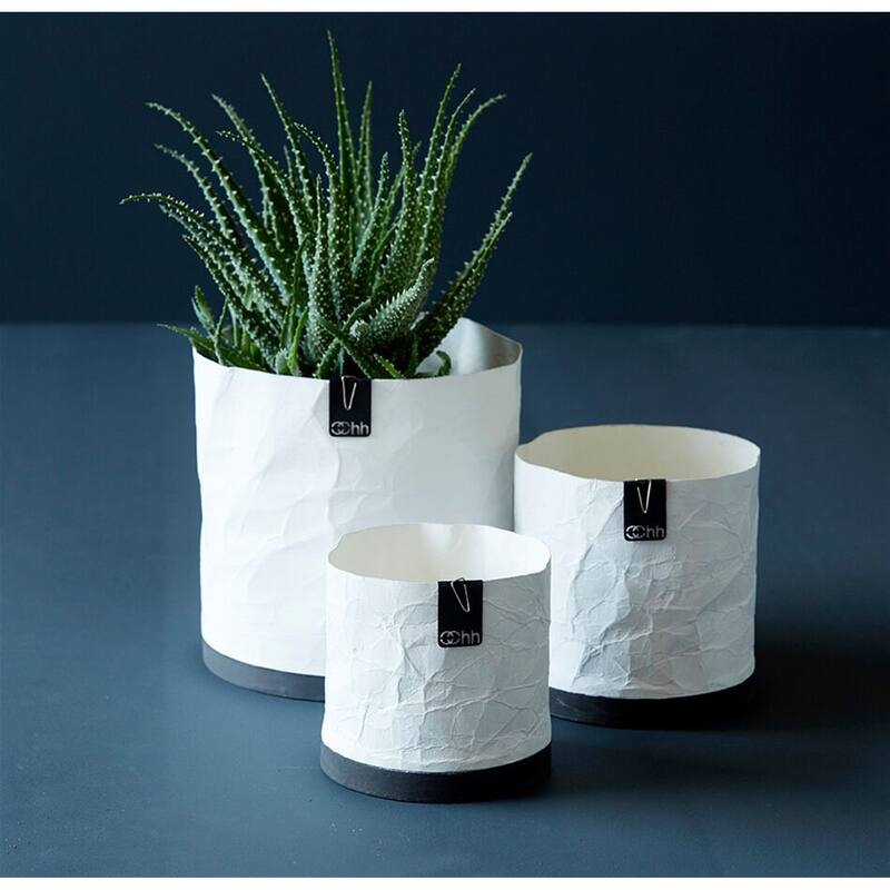 Med. Creased Paper Pot W/Cement Bottom White- A