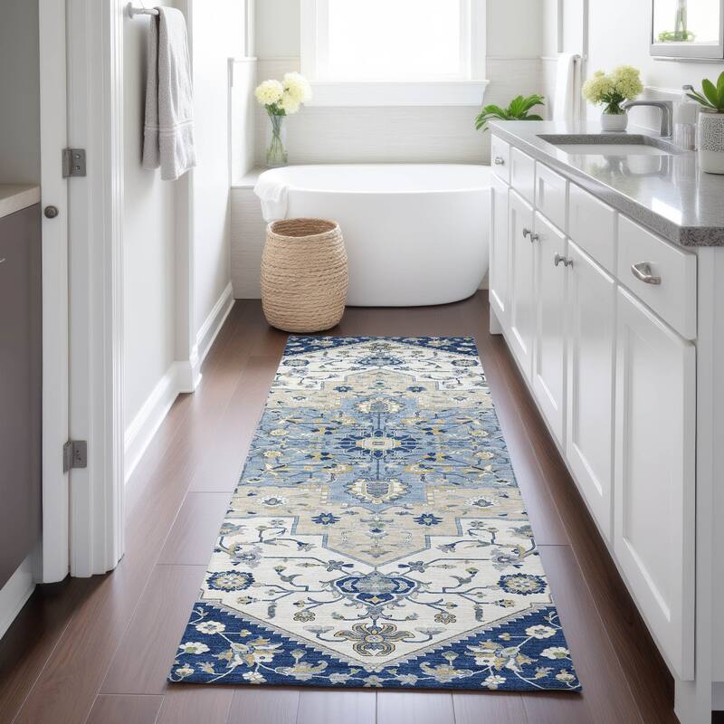 Machine Washable Indoor/ Outdoor Traditional Kolkata Chantille Rug