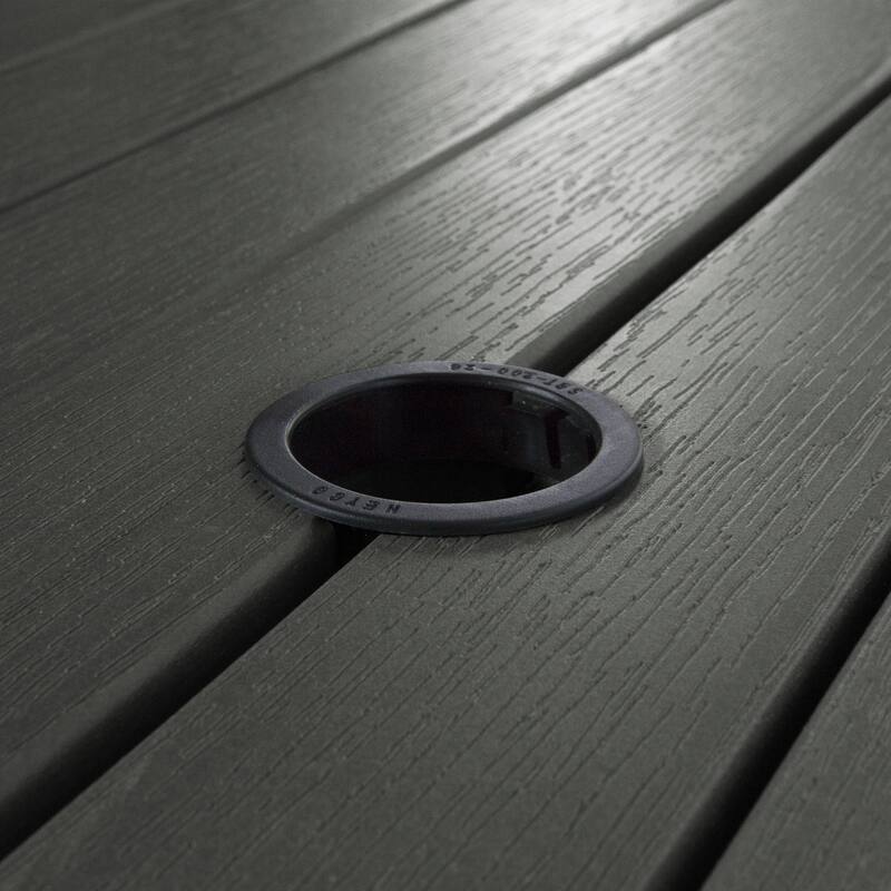 HIGHWOOD 48" Round Dining Height Outdoor Table