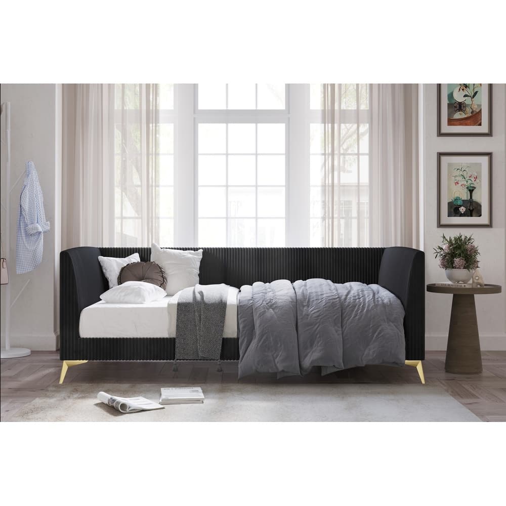 Elsie Twin Upholstered Daybed