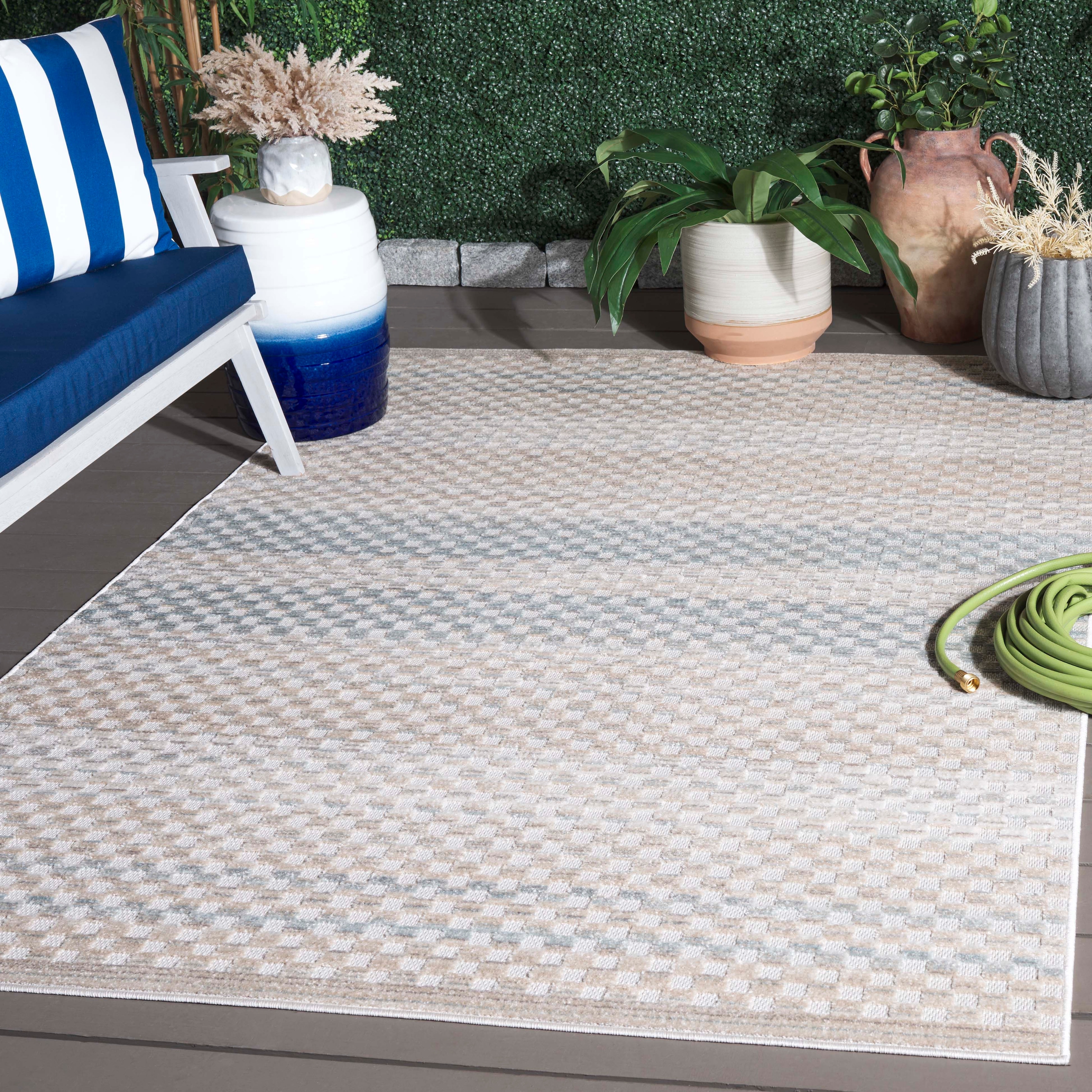 SAFAVIEH Stella Cobien Modern & Contemporary Rug