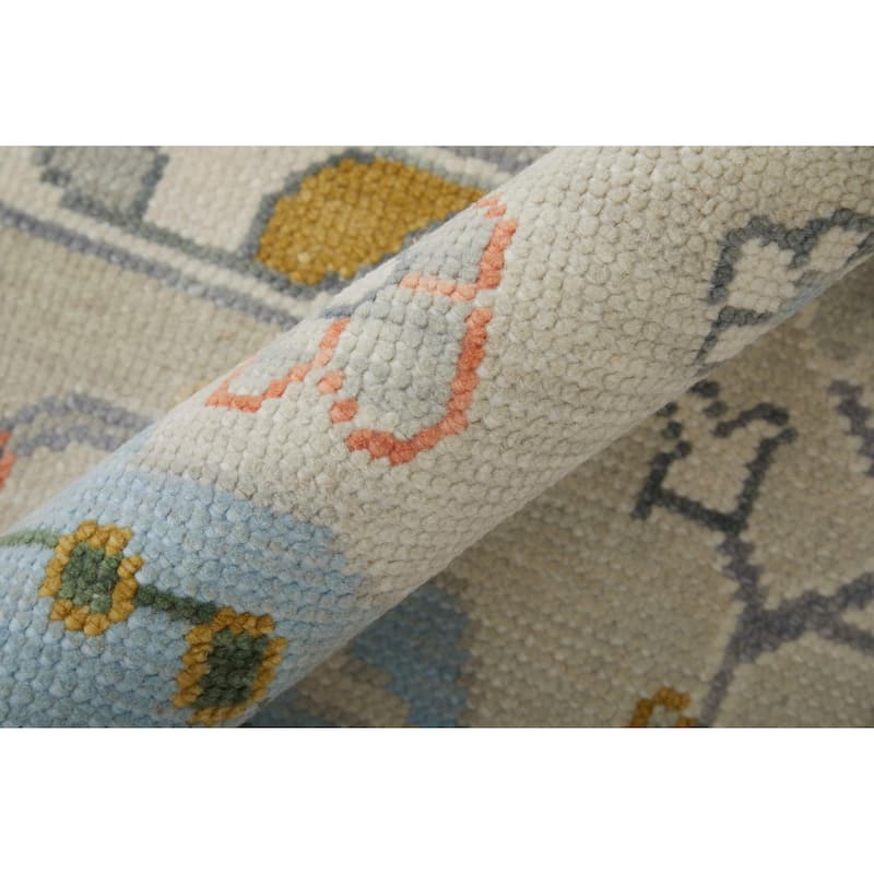 Larson R69GB Floral & Botanical Transitional Area Rug