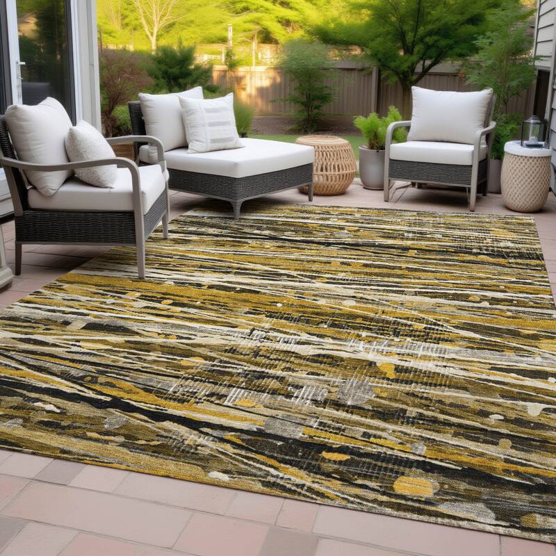 Machine Washable Indoor/Outdoor Abstract Stripes Chantille Rug