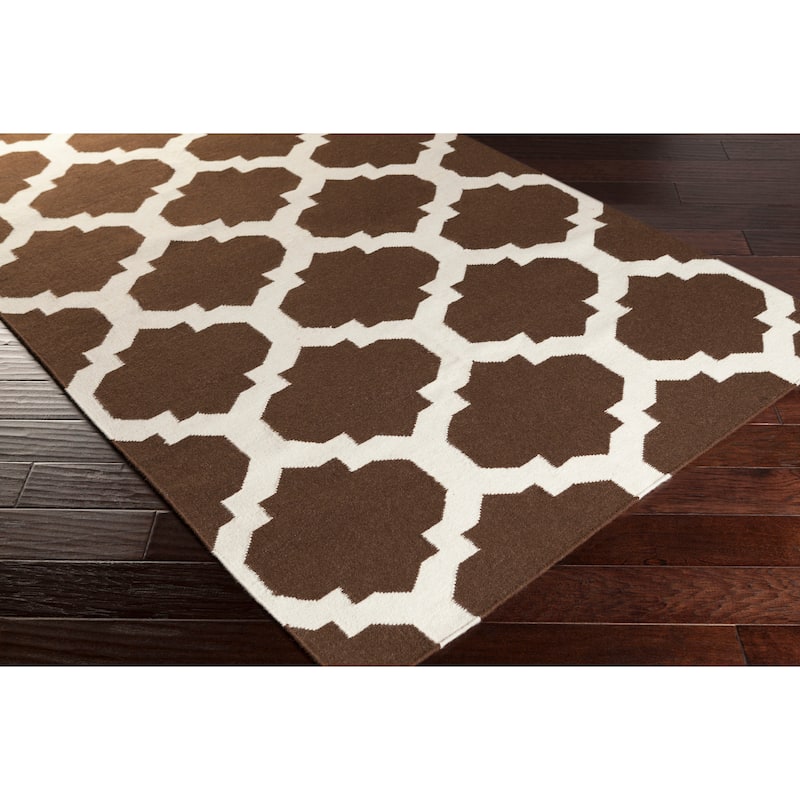 Hand-Woven Esme Moroccan Trellis Reversible Flatweave Wool Rug - 4' x 6'