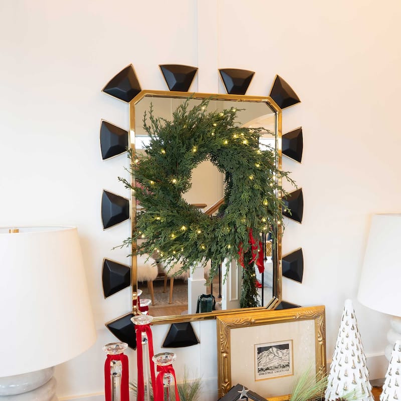 24 in. Pre-Lit LED Wreath - Cedar