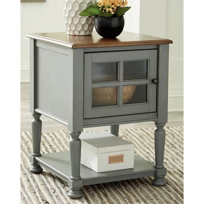 Mirimyn Casual Accent Cabinet