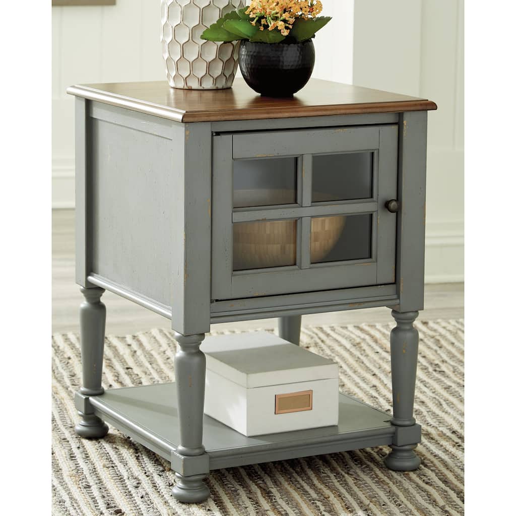 Mirimyn Casual Accent Cabinet