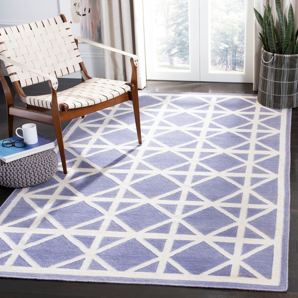 SAFAVIEH Handmade Flatweave Dhurries Vistina Modern Moroccan Wool Rug