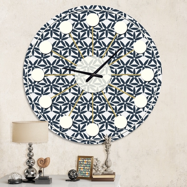 Carson Carrington Tomming 'Retro Abstract Flower Design IV' Mid-Century Wall Clock. Opens flyout.