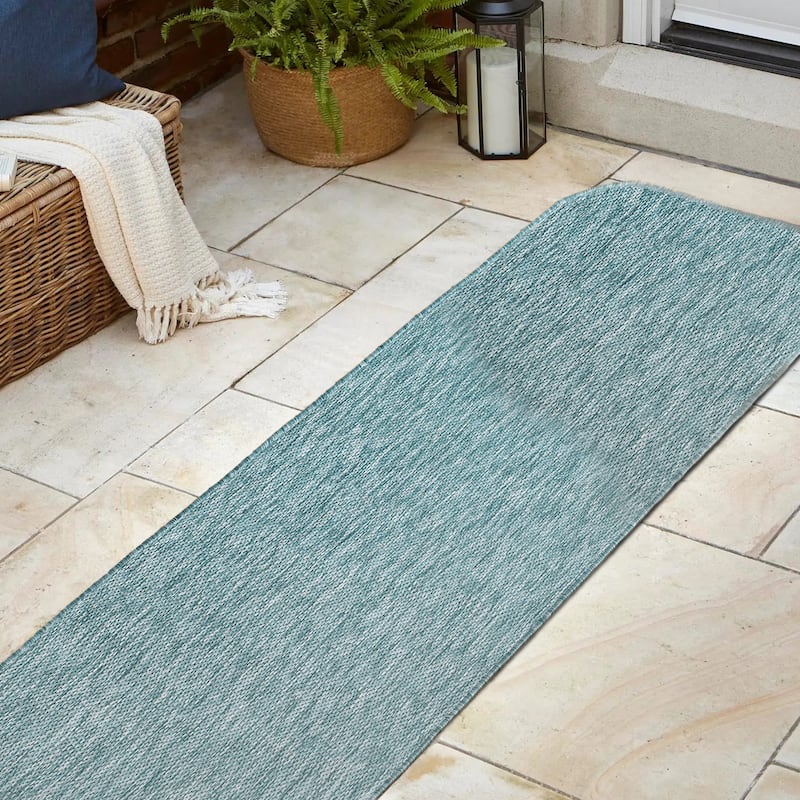 JONATHAN Y Miles Modern Minimalist Radius Corner Solid Indoor/Outdoor Shaped Area Rug