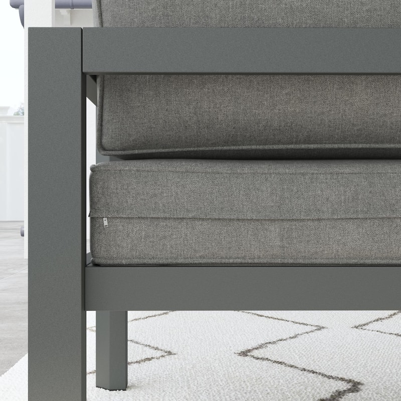 Grayton Gray Aluminum 5 Seat Sectional w/ Ottoman - 87" x 32" x 87"