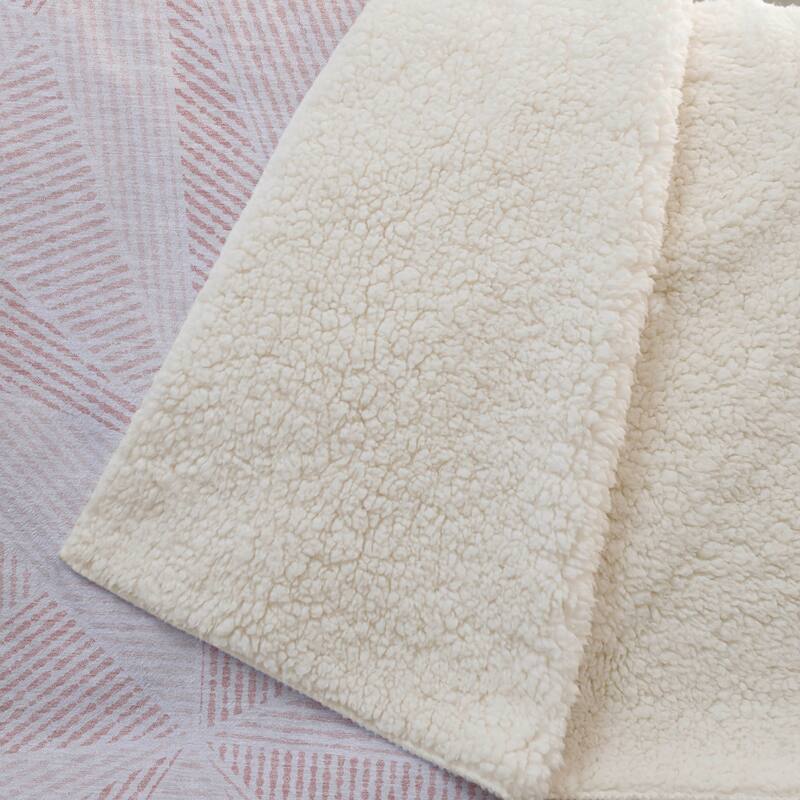 Premium Machine Washable Modern Geo Sherpa Throw Blanket